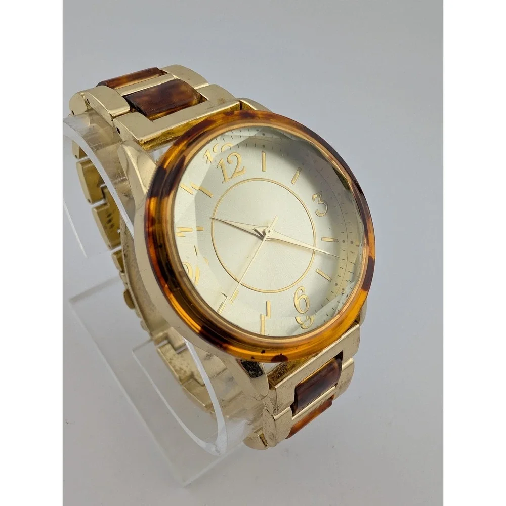 Time & Tru Watch Women 38mm Case Tortoiseshell and Gold 7.5